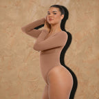 Vellure Paris Signature L'Amour — Sophisticated long-sleeve sculpting bodysuit featuring an elegant diamond neckline and a seamless thong silhouette for all-day comfort.