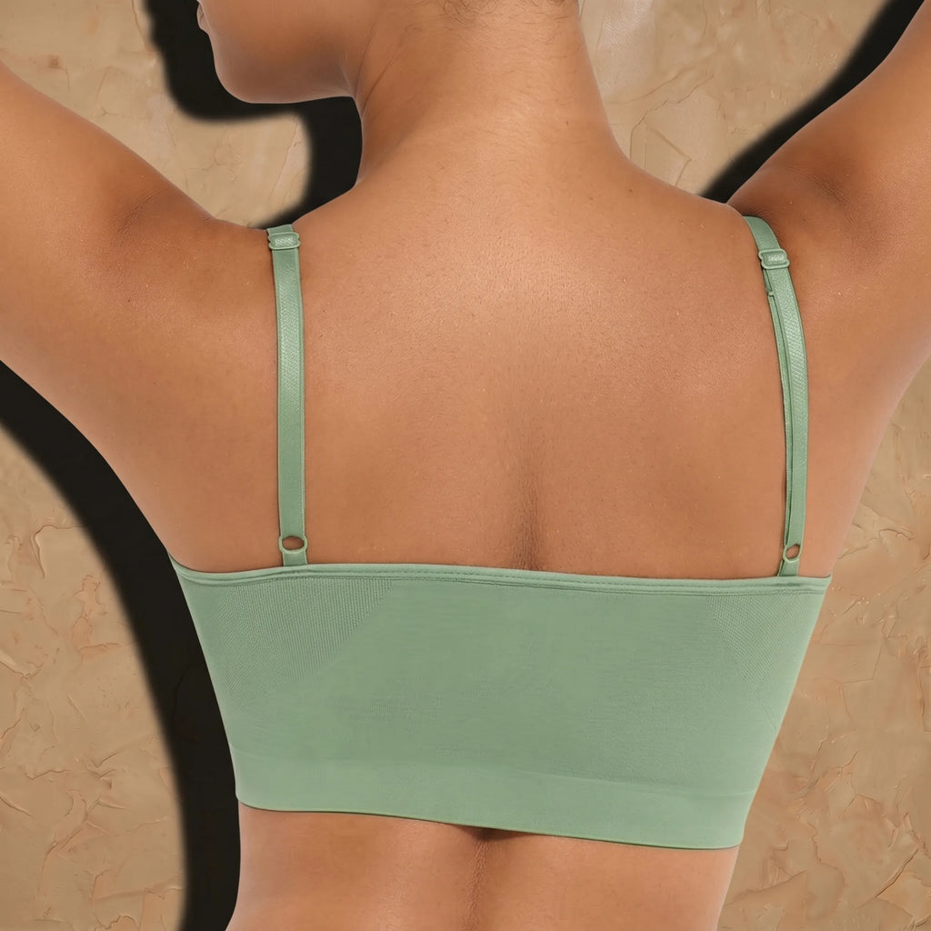 Vellure Paris Soutien Iconique — Premium seamless wire-free bra featuring a ruched front design and adjustable straps for all-day comfort and natural lift.